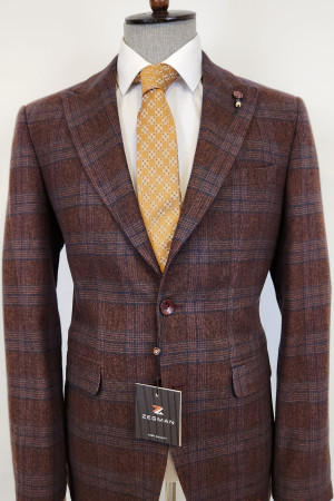 Plaid Jacket with Pointed Collar
