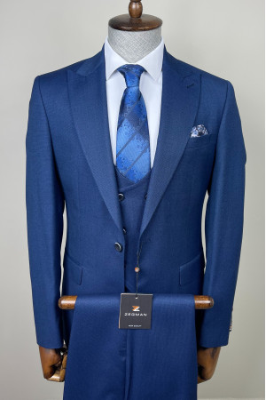 Pointed Collar Vest Suit