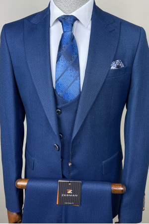 Pointed Collar Vest Suit