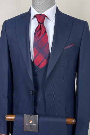 Pointed Collar Vest Suit