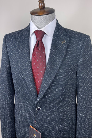 Knitted Pointed Collar Jacket