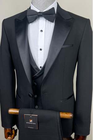 Grooming with a Pointed Collar Vest
