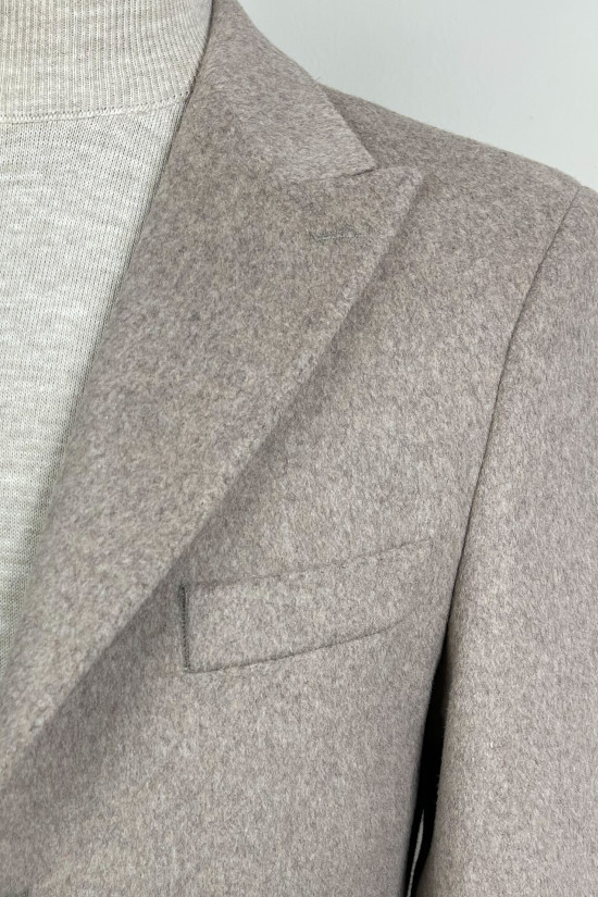 Sivri Yaka Kaşe Kaban