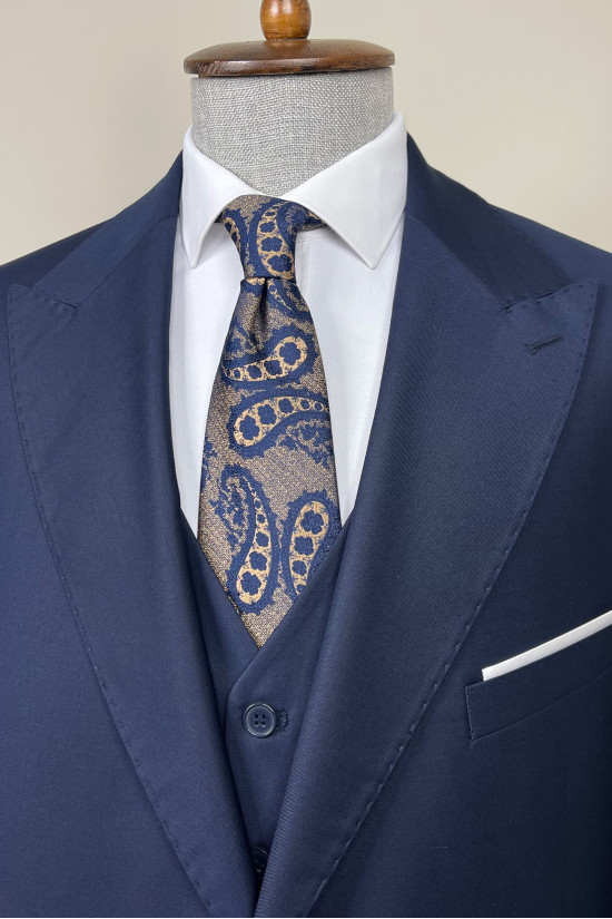 Büyük Beden Yelekli Takım Elbise