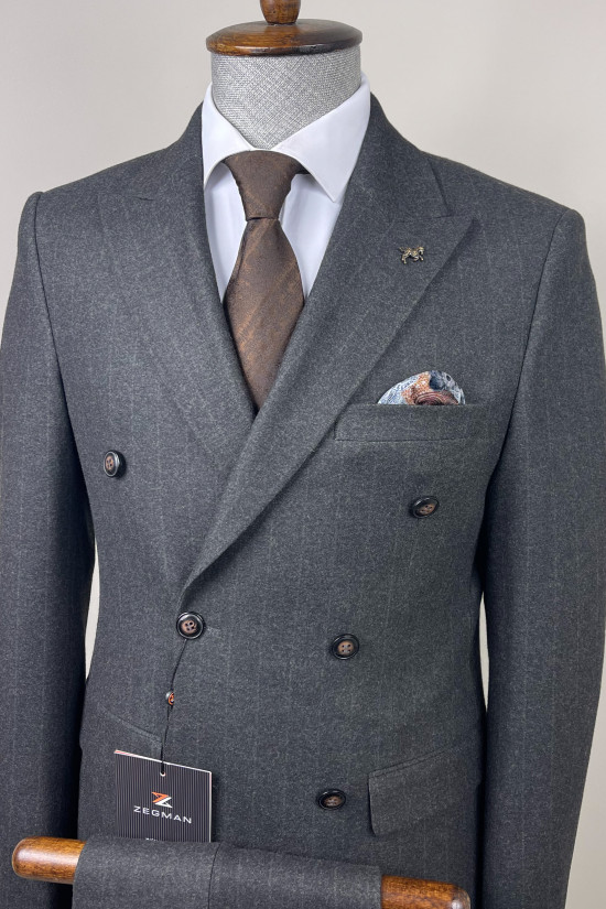 Çizgili Kruvaze Takım Elbise 