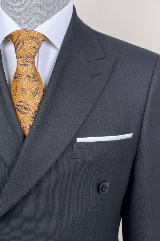 Çizgili Kruvaze Takım Elbise 