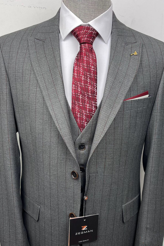 Pointed Collar Striped Suit Pointed Collar Striped Suit