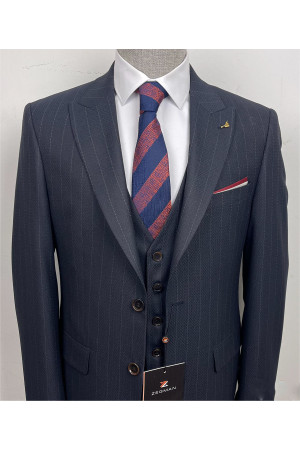 Pointed Collar Striped Suit