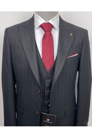 Pointed Collar Striped Suit