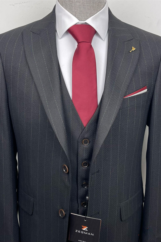 Pointed Collar Striped Suit Pointed Collar Striped Suit