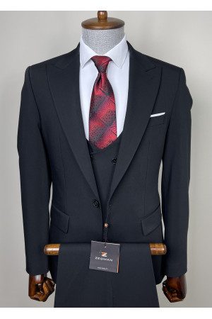 Sivri Yaka Yelekli Takım Elbise 