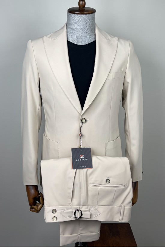 Sivri Yaka Torba Cep Takım Elbise