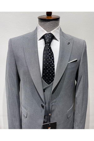 Pointed Collar Vest Suit