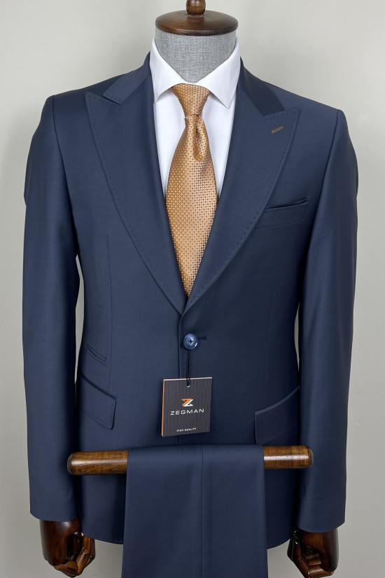 Altınyıldız Sivri Yaka Takım Elbise