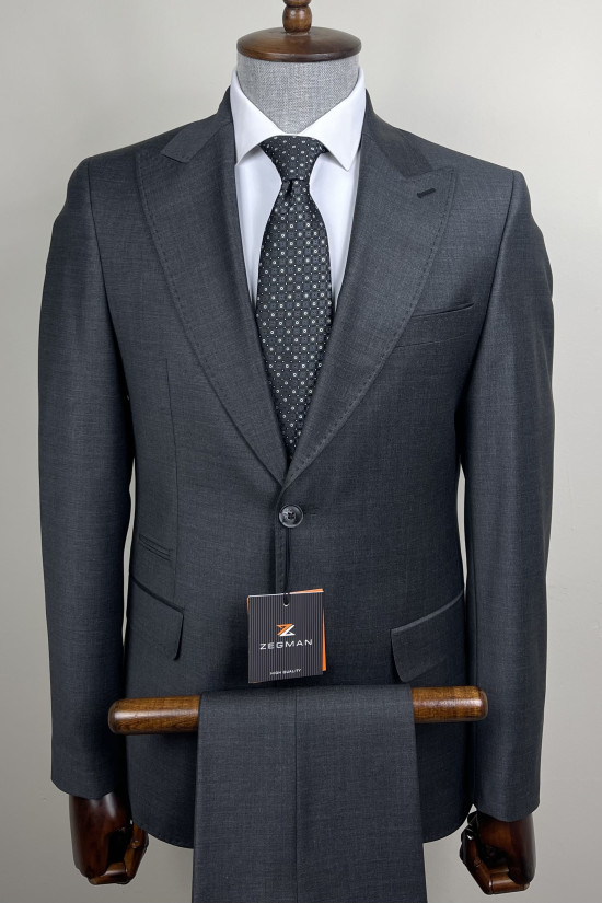 Altınyıldız Sivri Yaka Takım Elbise