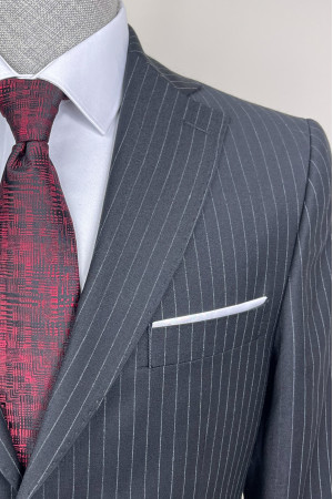 Altınyıldız Sorti Çizgili Mono Yaka Takım Elbise