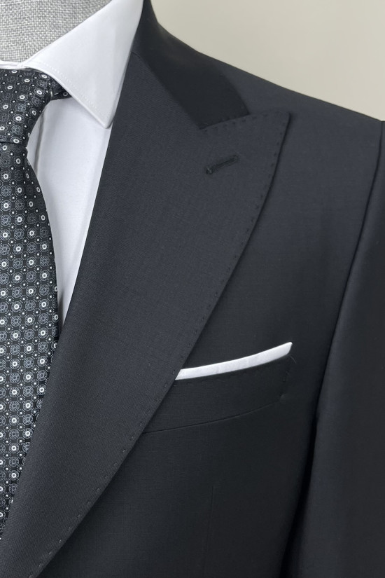  Altınyıldız Sivri Yaka Sorti Takım Elbise